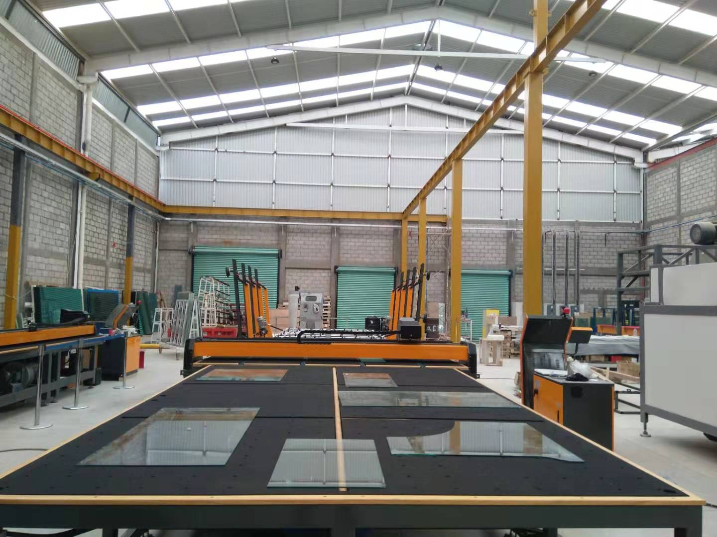 Glass cutting table customer case 2019- Mexico